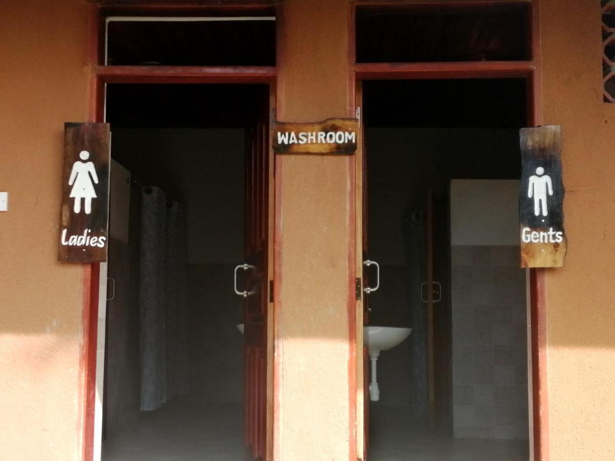 Murchison Backpackers Masindi Exterior photo